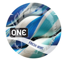 Ароматизований презерватив ONE FlavorWaves Fresh Mint, 1 шт, яскраво-синій, запах м’яти