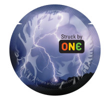 Презерватив ONE Color Sensations Struck by ONE, 1 шт, лавандово-бузковий, гладенький, зі змазкою