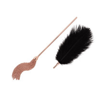 Лоскітка з металевим флогером Rosy Gold - Feather Tickler & Whip