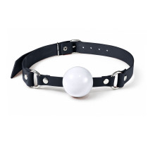 Кляп силіконовий Feral Feelings Silicon Ball Gag Black/White, чорний ремінець, біла кулька