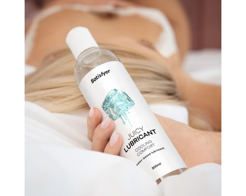 Лубрикант на водній основі Satisfyer Juicy Lubricant Cooling Comfort water based 300 мл