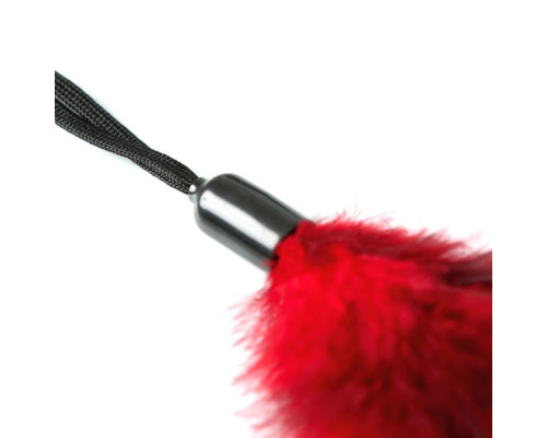 Метелочка-щекоталка Sportsheets - PLEASURE FEATHER RED на веревочной петле