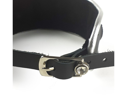Ошейник из натуральной кожи со стразами и кольцом Art of Sex -  Collar Ring