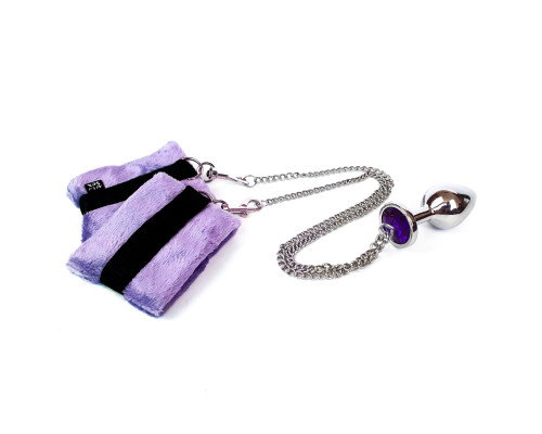 Наручники з металевою анальною пробкою Art of Sex Handcuffs with Metal Anal Plug size M Purple