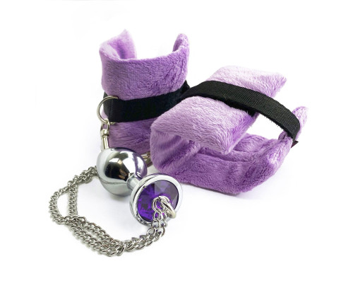 Наручники з металевою анальною пробкою Art of Sex Handcuffs with Metal Anal Plug size M Purple