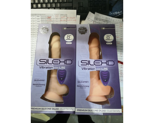 Фалоімітатор з вібрацією SilexD Norman Vibro Flesh (Model 1 size 8,5") LRS (упаковка від 8'' моделі)